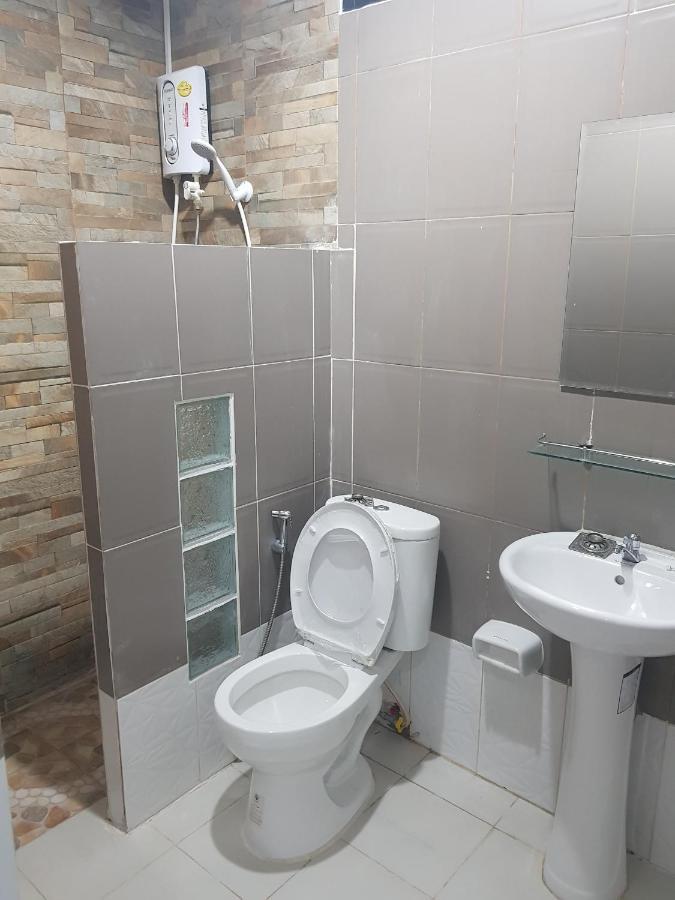 Room62 Lom Sak Bagian luar foto